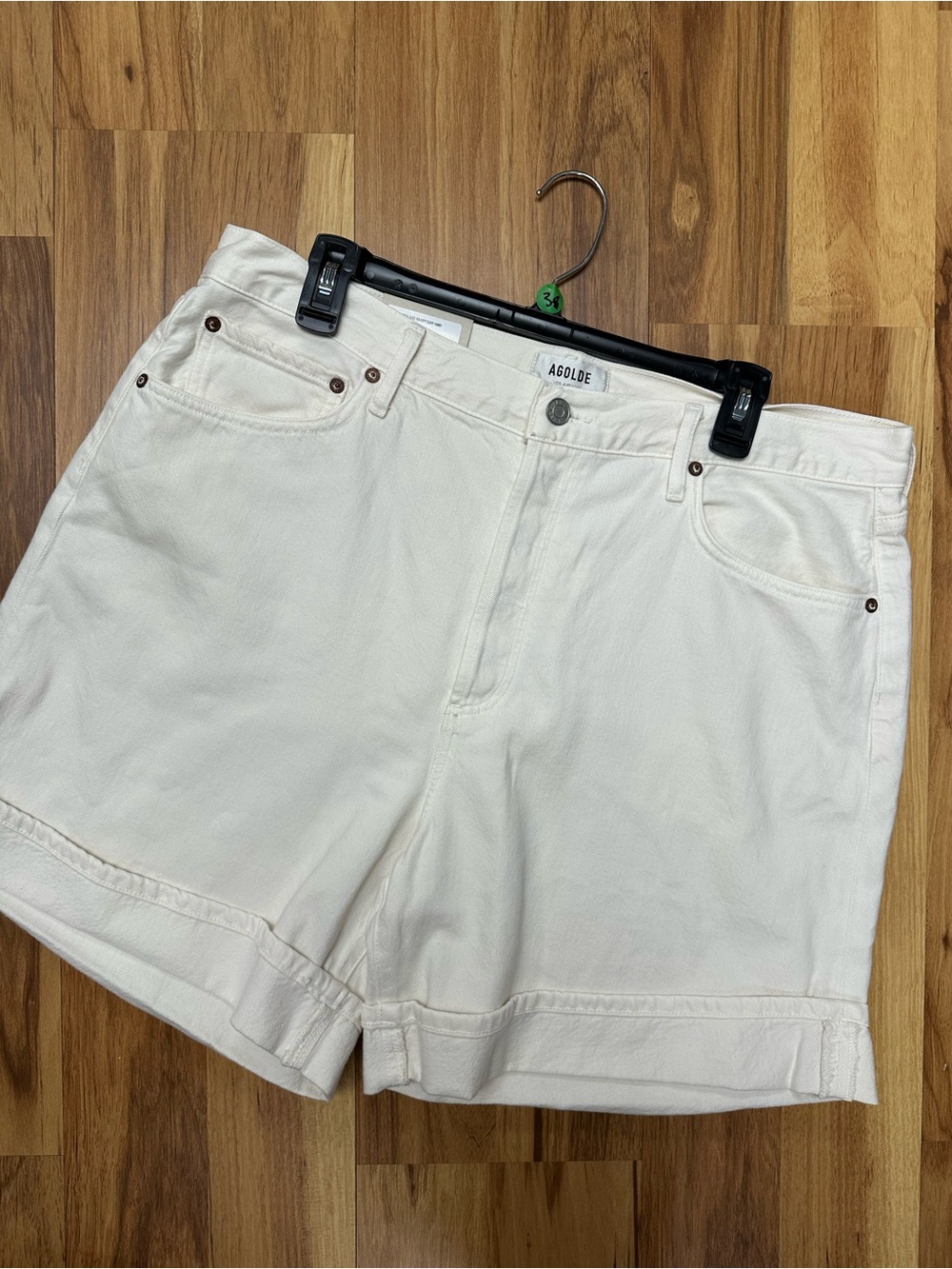 NWT Agolde Dame High Rise Baggy Cuff Shorts - Fortune Cookie color